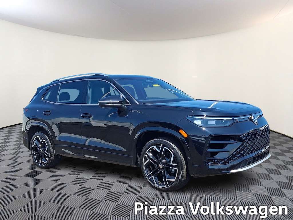 New 2026 Volkswagen Tiguan SEL R-Line Turbo Sport Utility