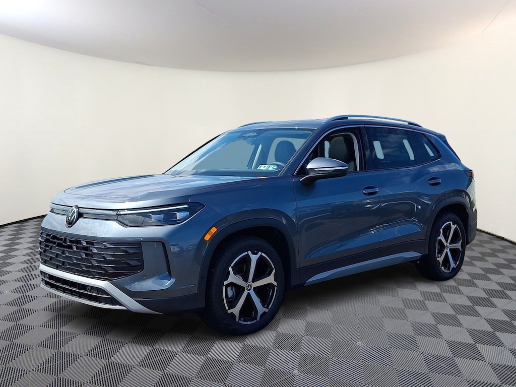 New 2026 Volkswagen Tiguan SE Sport Utility