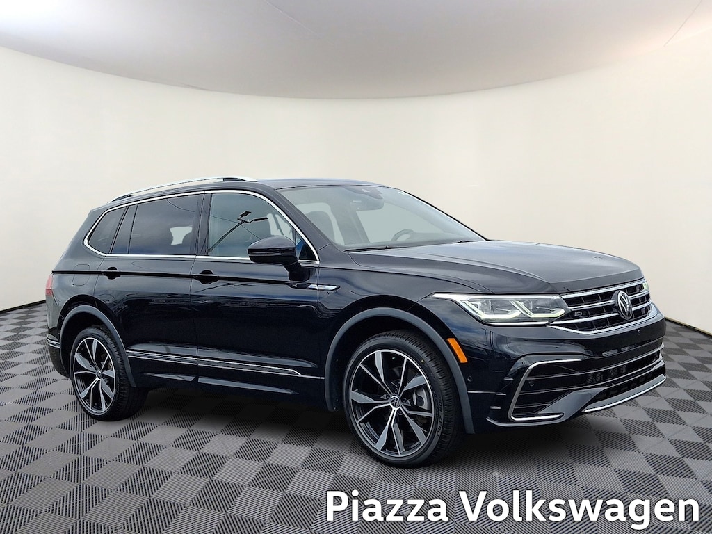Certified 2023 Volkswagen Tiguan 2.0T SEL R-Line Sport Utility