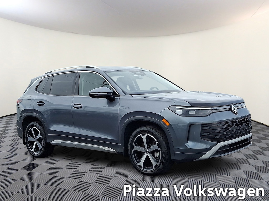 Certified 2026 Volkswagen Tiguan SE Sport Utility
