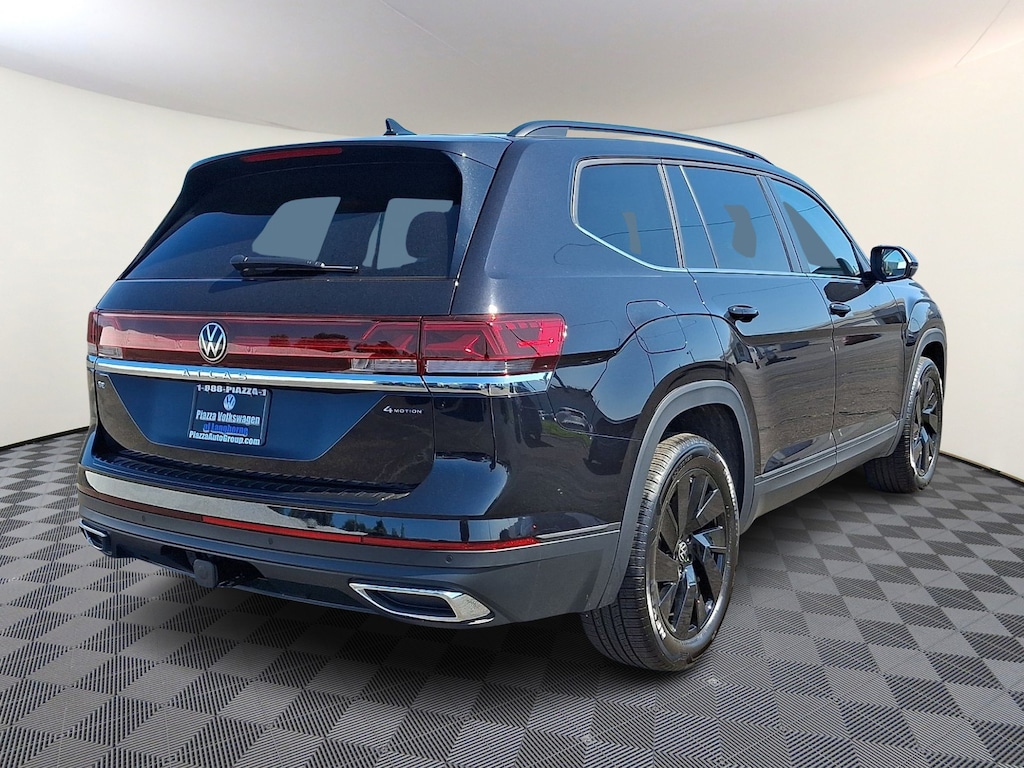 New 2026 Volkswagen Atlas SE With Technology Sport Utility