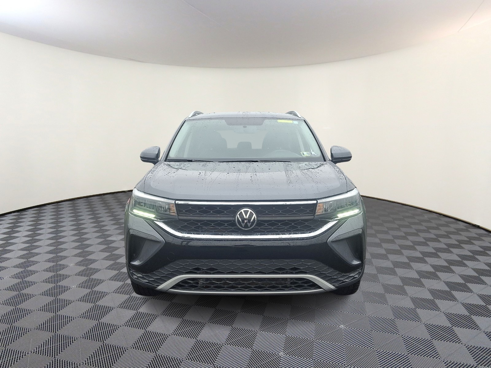 Certified 2022 Volkswagen Taos SE with VIN 3VVWX7B27NM025593 for sale in Langhorne, PA