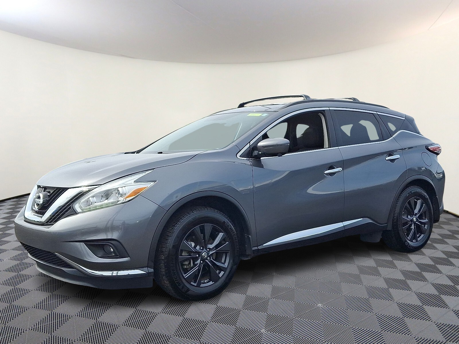 2017 Nissan Murano SV photo 3
