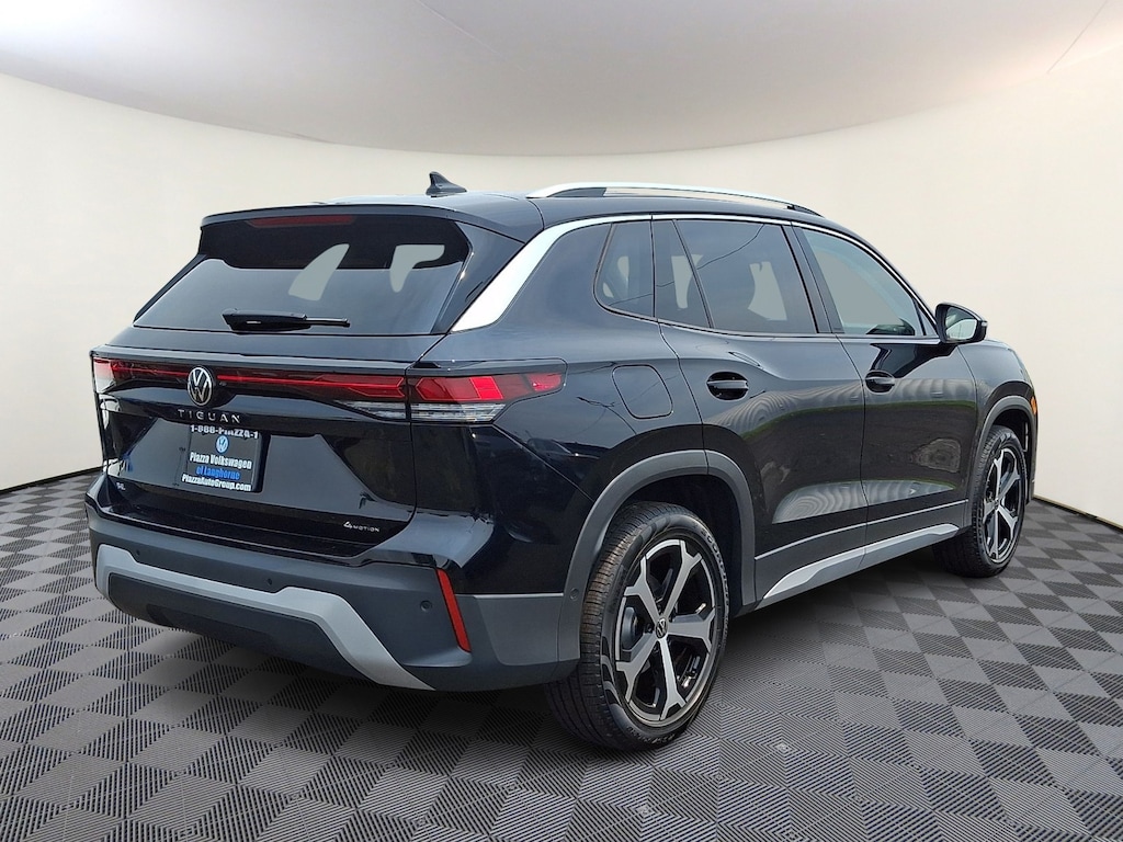 New 2026 Volkswagen Tiguan SE Sport Utility
