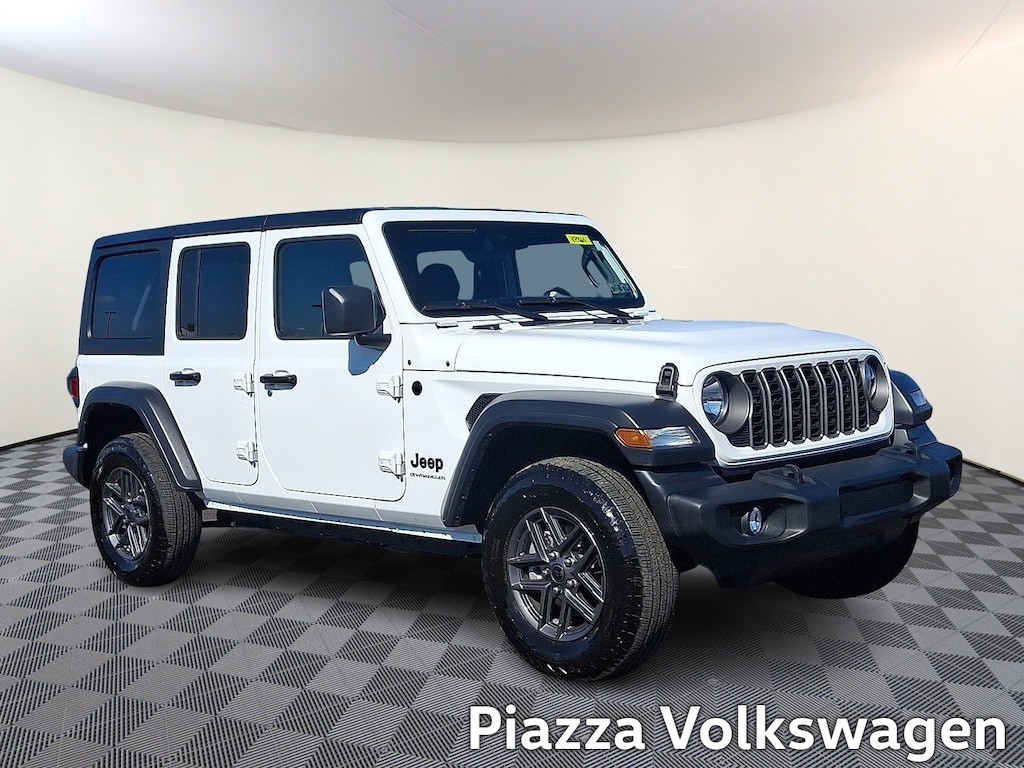 Used 2025 Jeep Wrangler 4-Door Summit 4x4 Sport Utility