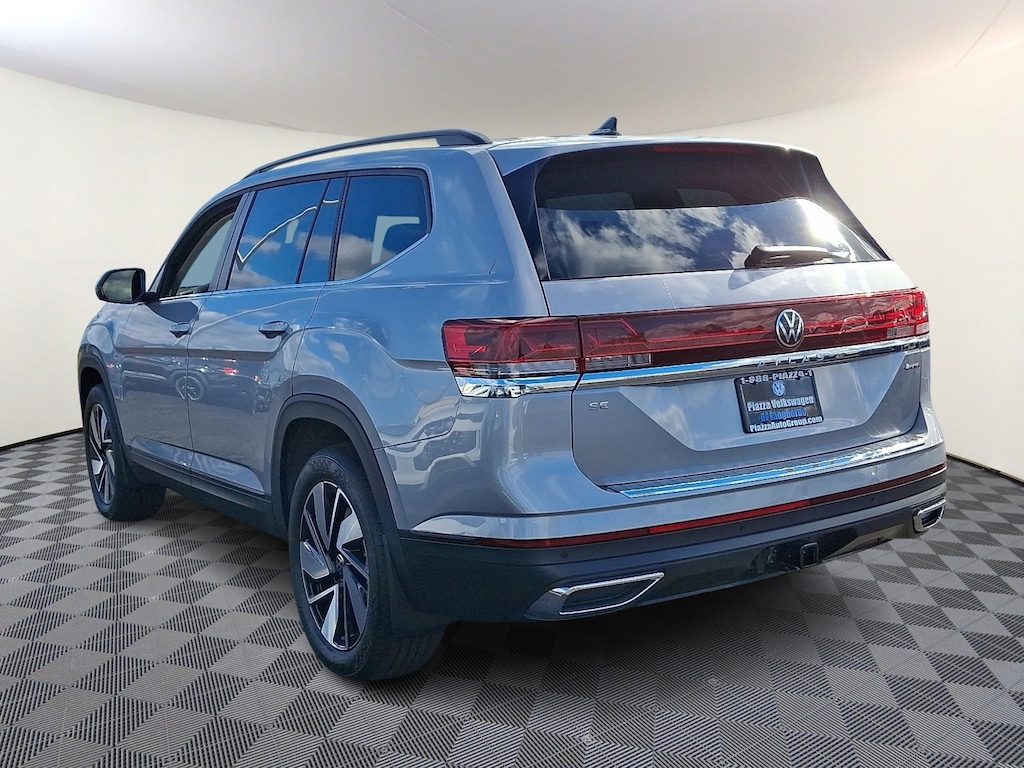New 2026 Volkswagen Atlas 2.0T SE w/Technology Sport Utility