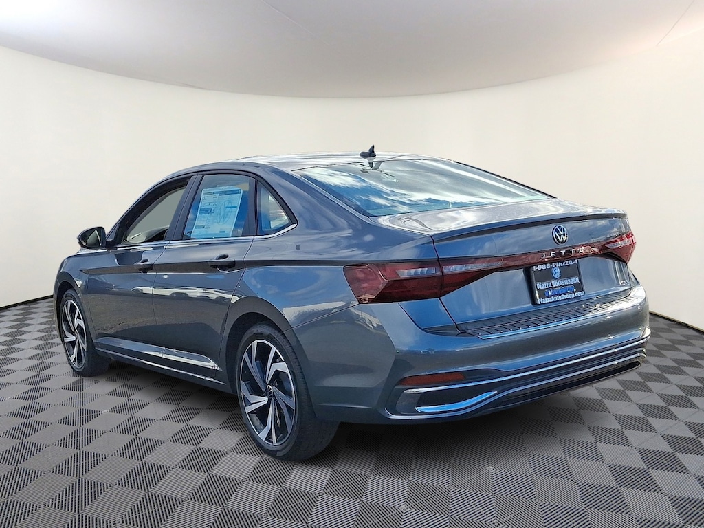 New 2026 Volkswagen Jetta SEL Sedan