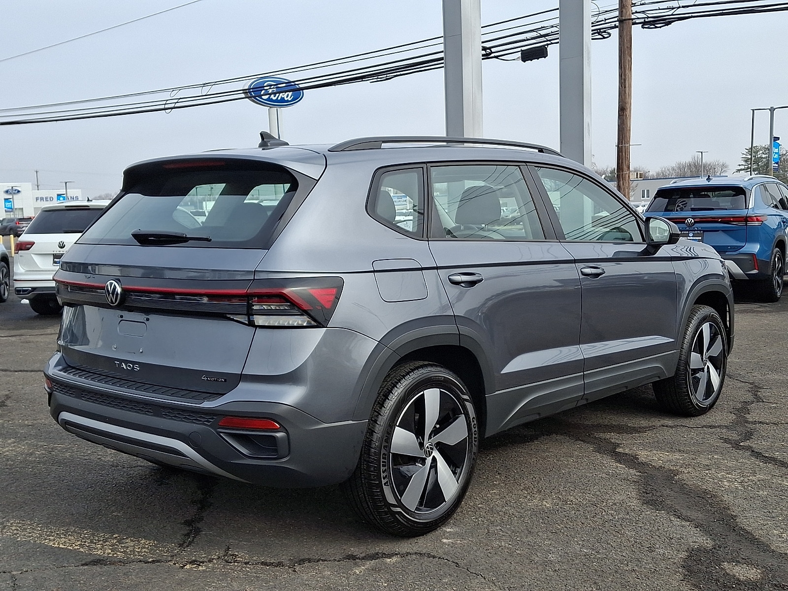 2025 Volkswagen Taos S - Photo 7