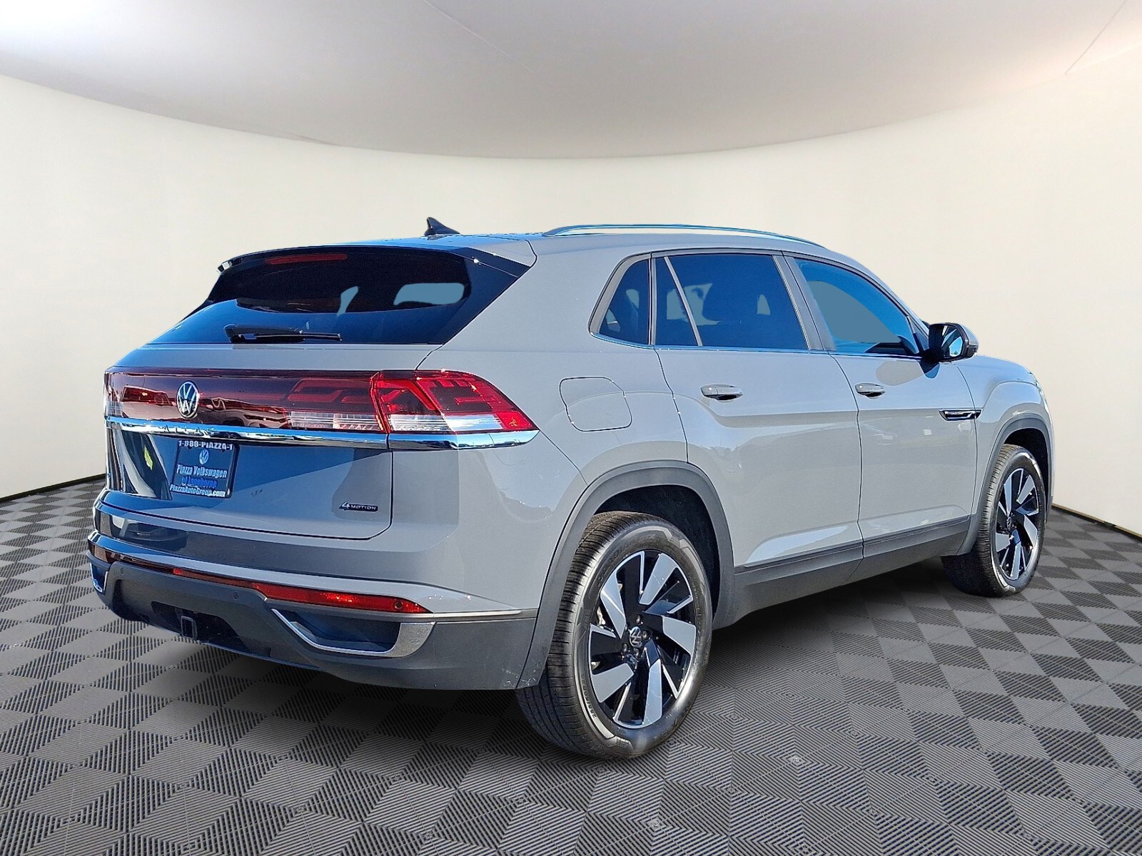 2026 Volkswagen Atlas Cross Sport SE Technology photo 4