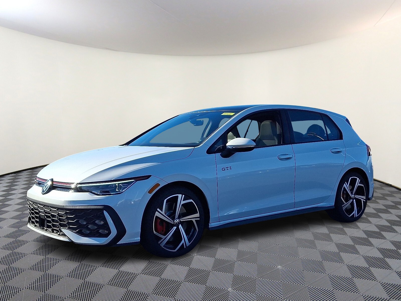 2025 Volkswagen Golf GTI SE photo 3