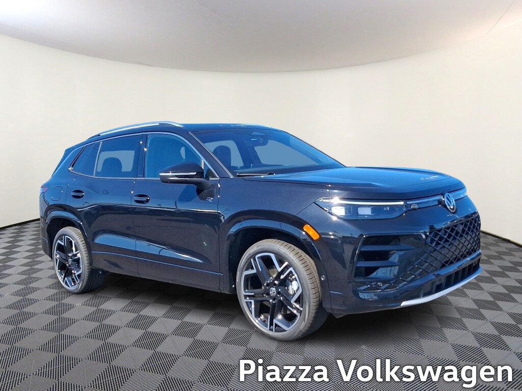 New 2026 Volkswagen Tiguan SEL R-Line Turbo Sport Utility