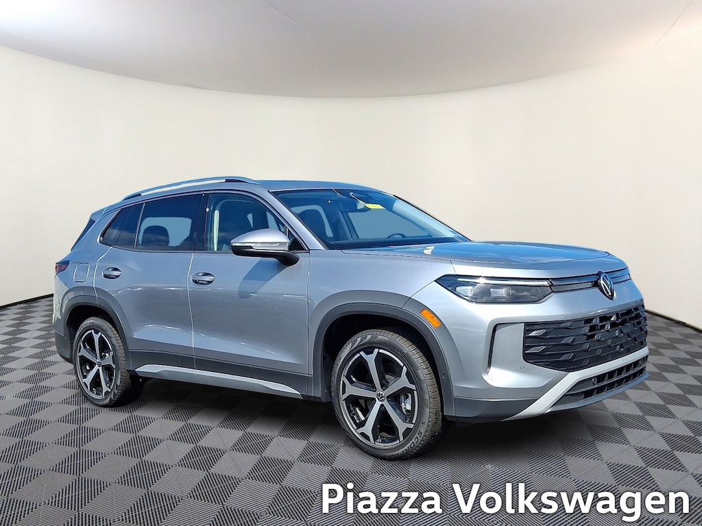 New 2026 Volkswagen Tiguan SE Sport Utility