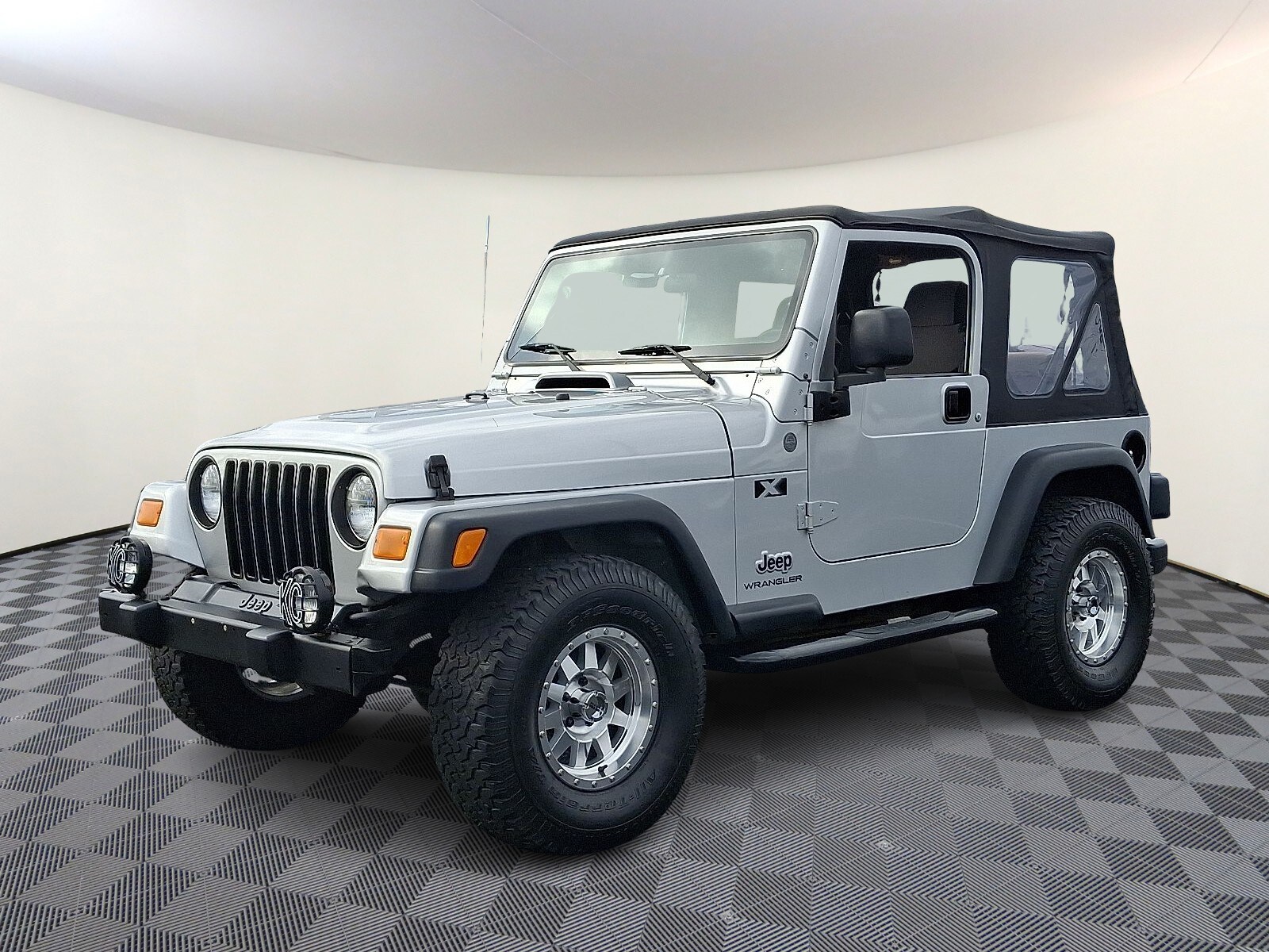 2004 Jeep Wrangler X Sport photo 3