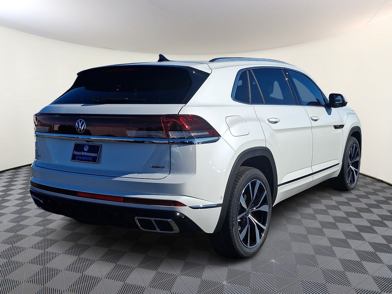 New 2026 Volkswagen Atlas Cross Sport SEL Premium R-Line Sport Utility
