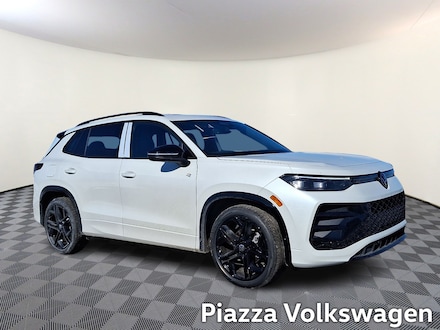 2026 Volkswagen Tiguan SE R-Line Black Sport Utility