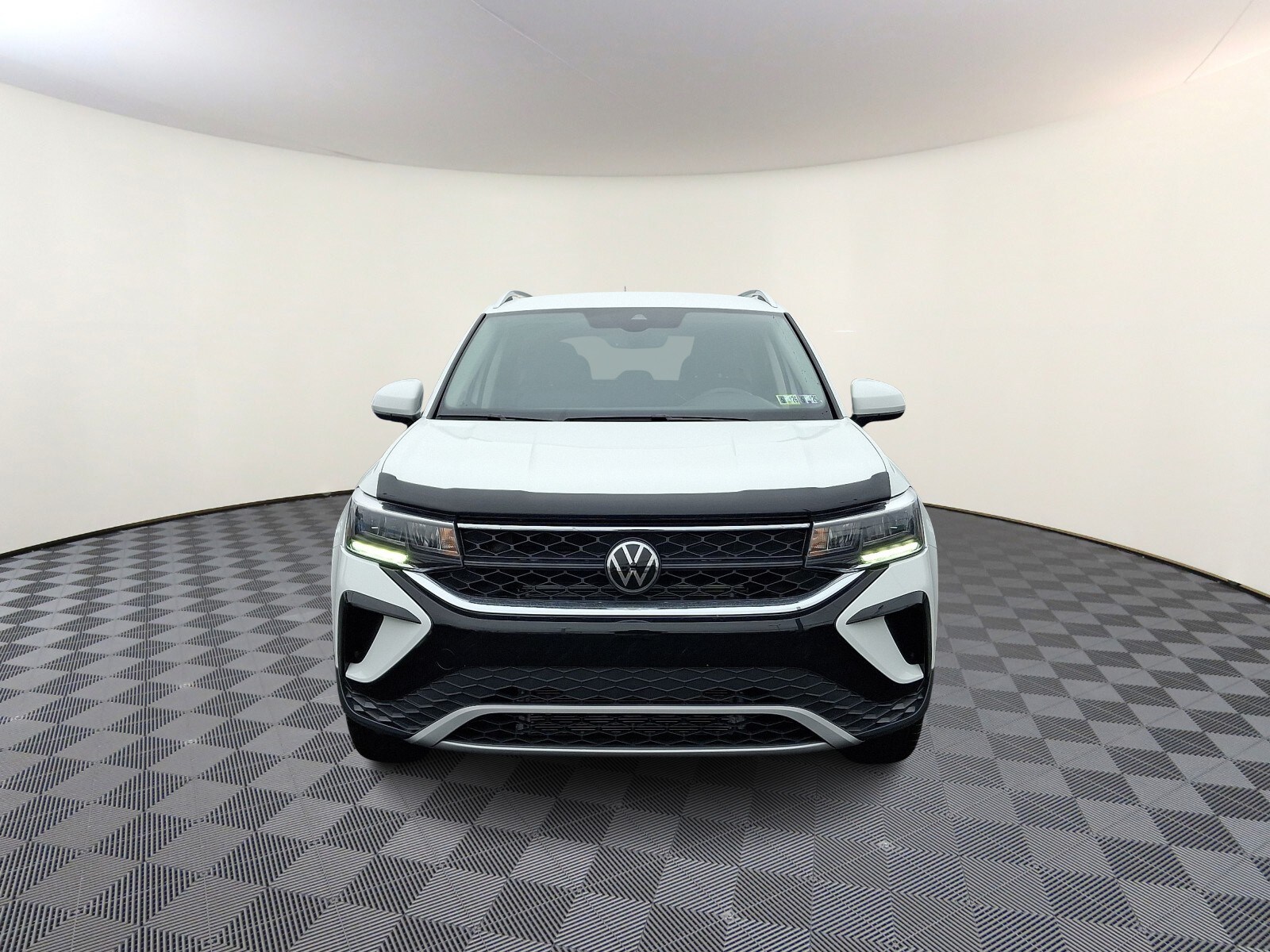 3VVUX7B28RM116496