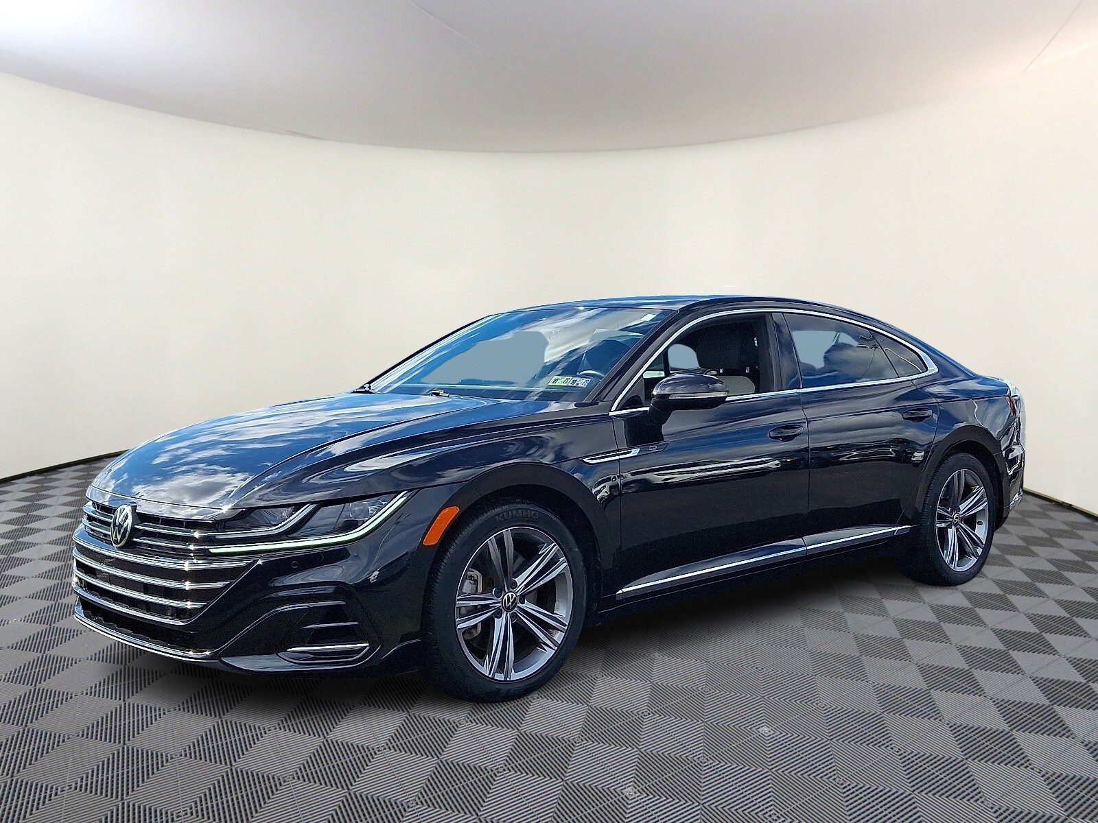 2022 Volkswagen Arteon SE R-Line photo 3