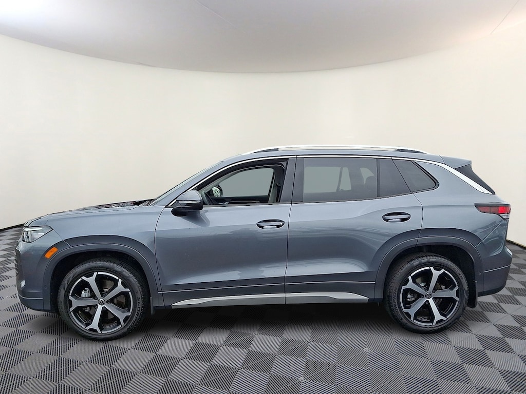 Certified 2026 Volkswagen Tiguan SE Sport Utility