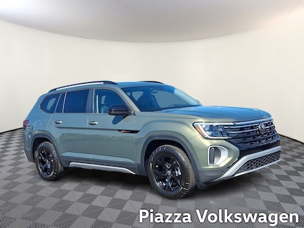 2025 Volkswagen Atlas 2.0T Peak Edition Sport Utility