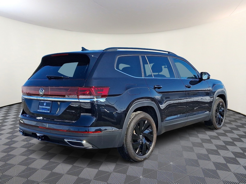 New 2026 Volkswagen Atlas 2.0T SE w/Technology Sport Utility