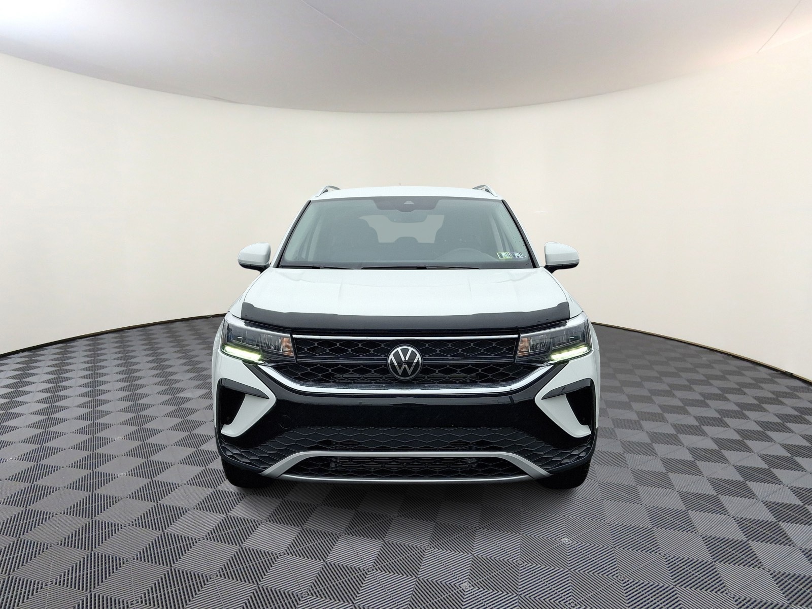 3VVUX7B28RM116496