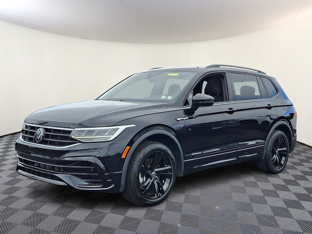 Used 2024 Volkswagen Tiguan 2.0T SE R-Line Black Sport Utility