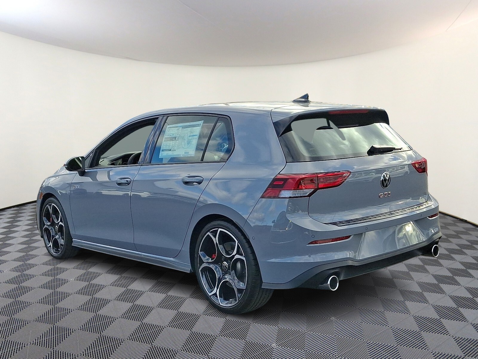 2026 Volkswagen Golf GTI Autobahn photo 3