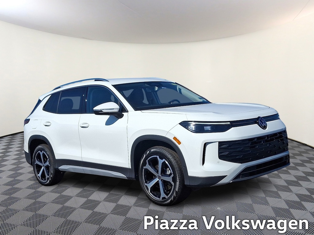 New 2025 Volkswagen Tiguan 2.0T SE Sport Utility