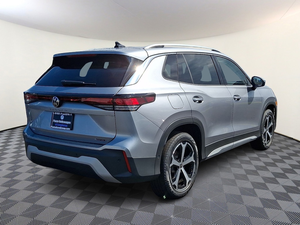 New 2026 Volkswagen Tiguan SE Sport Utility