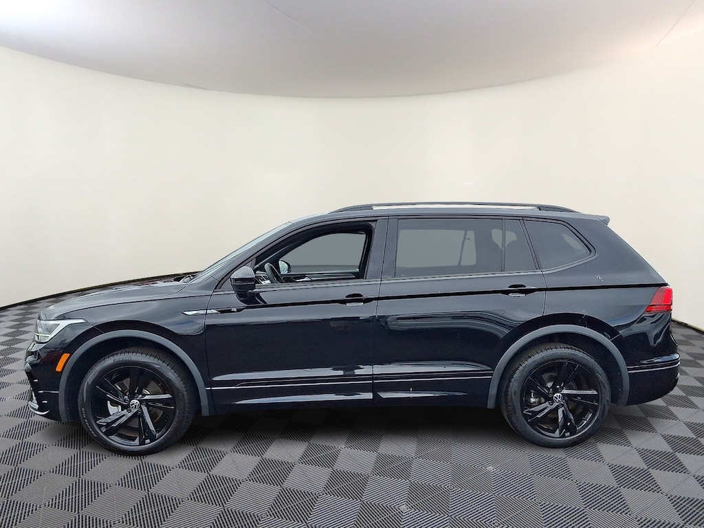Used 2024 Volkswagen Tiguan 2.0T SE R-Line Black Sport Utility