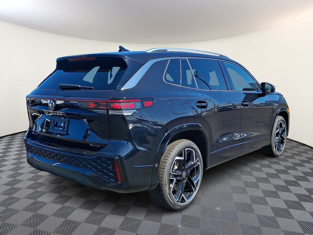 New 2026 Volkswagen Tiguan SEL R-Line Turbo Sport Utility