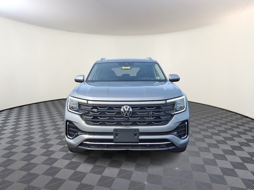 Used 2024 Volkswagen Atlas 2.0T SEL Premium R-Line Sport Utility