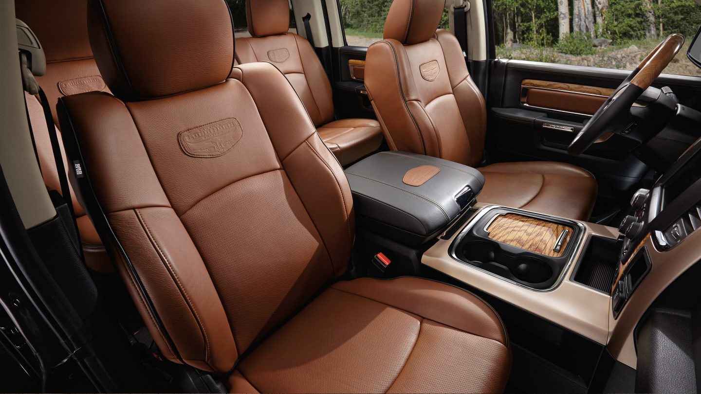 2017_Ram_1500_Laramie_Longhorn_Interior.jpg.image.1440.jpg