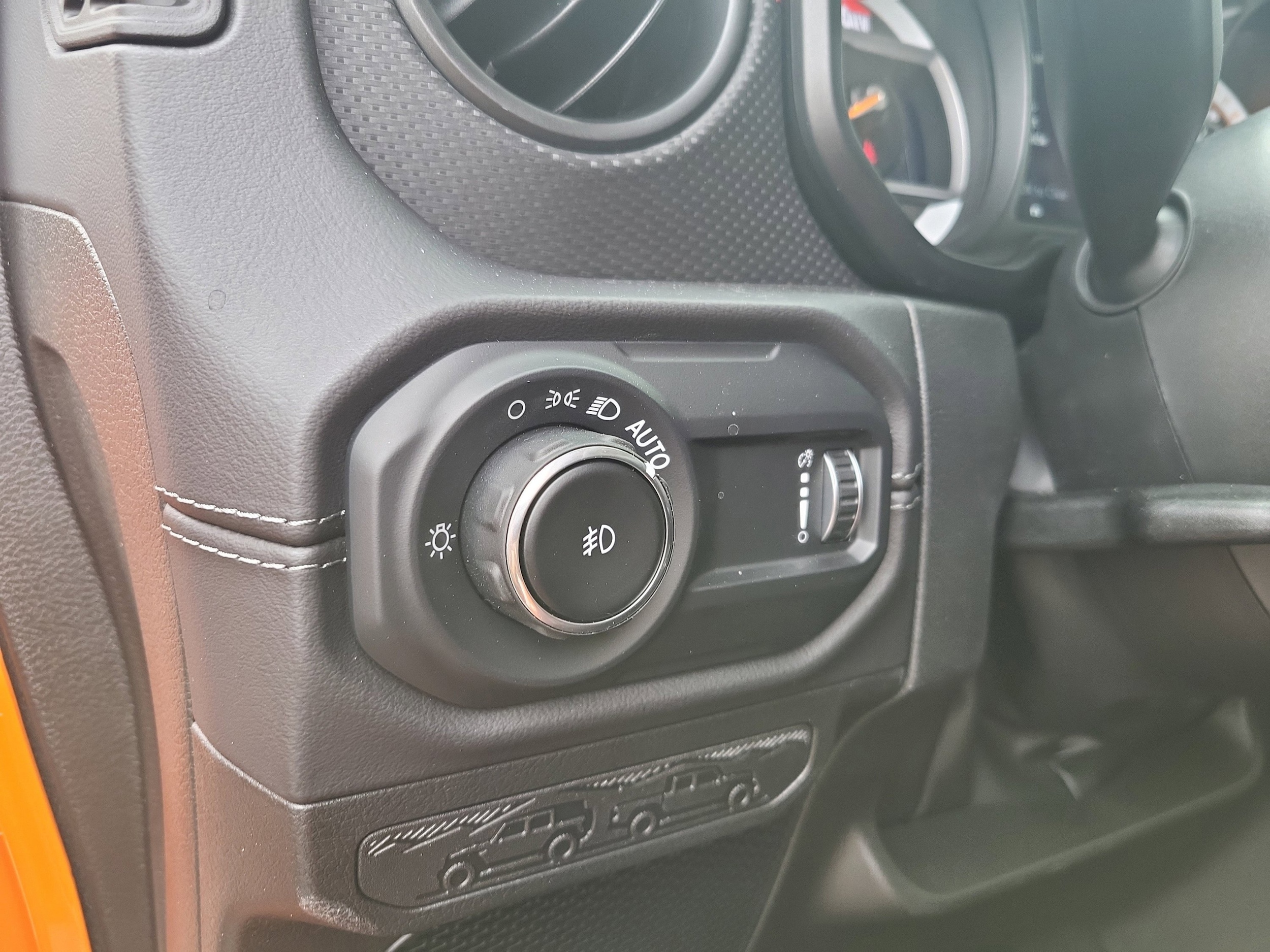 2025 Jeep Wrangler 4-Door Rubicon - Photo 27