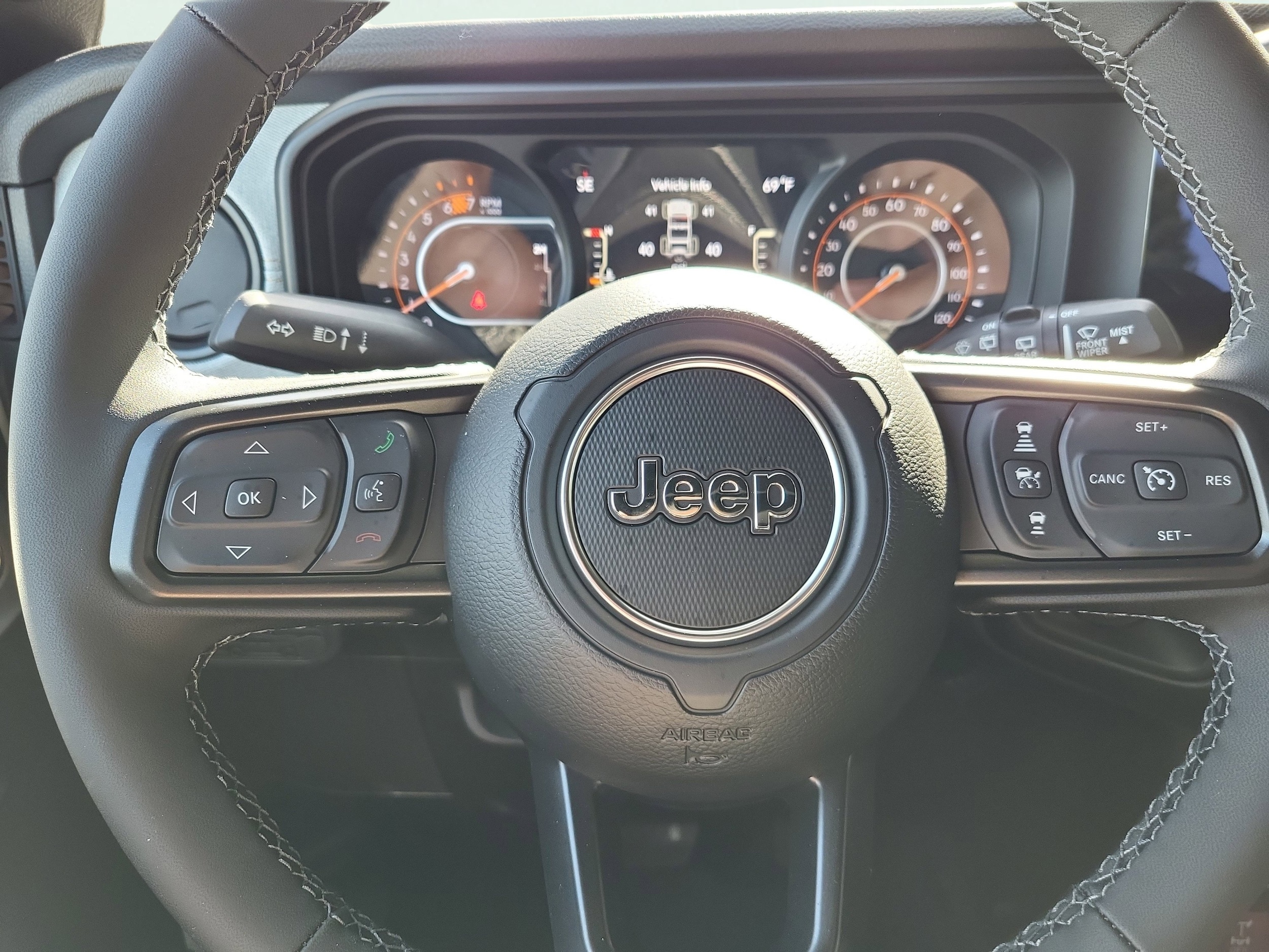 2026 Jeep Wrangler 4-Door Willys - Photo 24