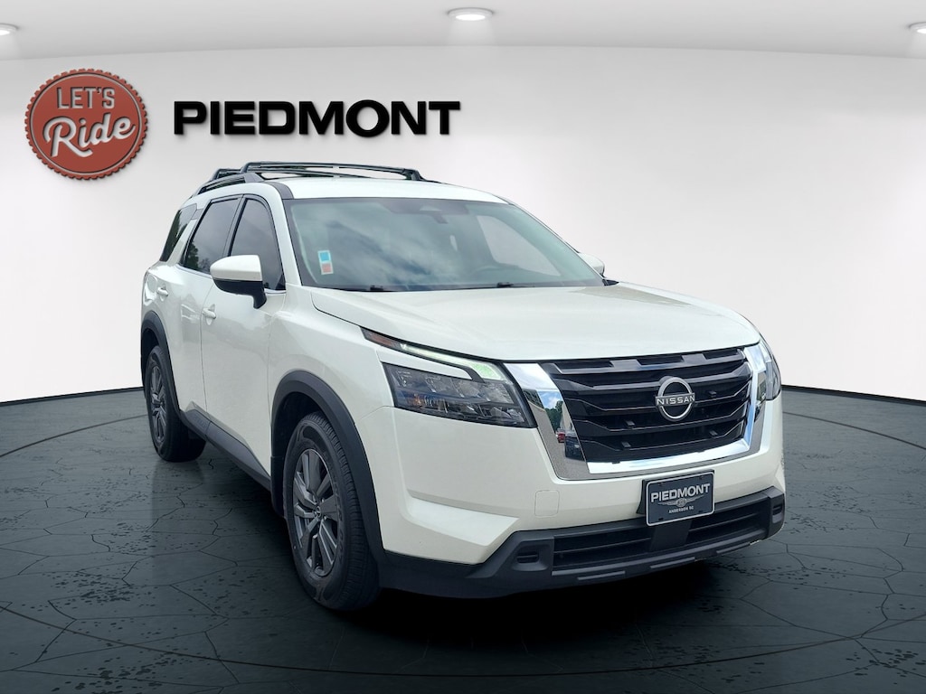 Used 2023 Nissan Pathfinder SV 2WD SUV