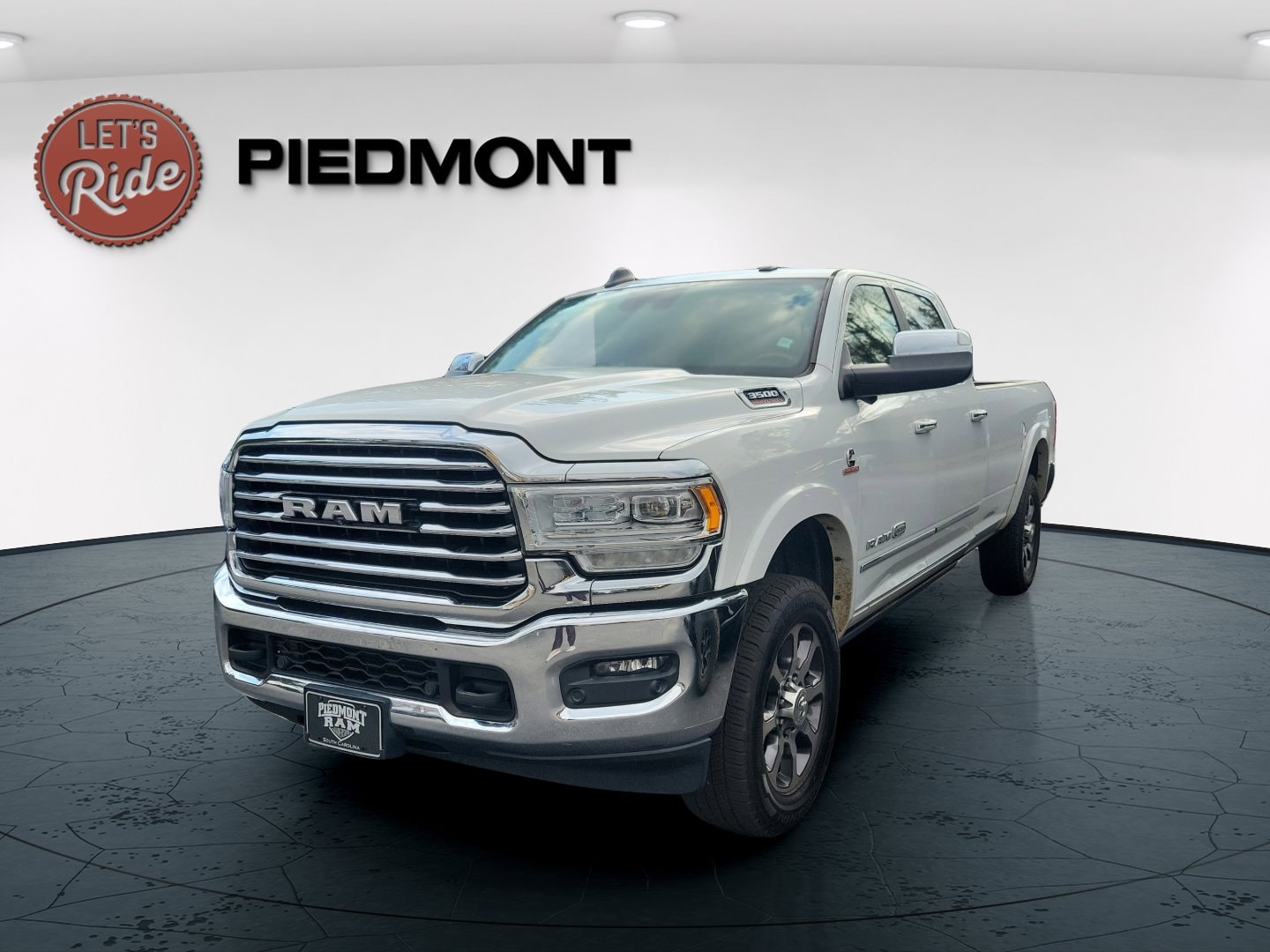 2019 RAM Ram 3500 Pickup Longhorn's photo