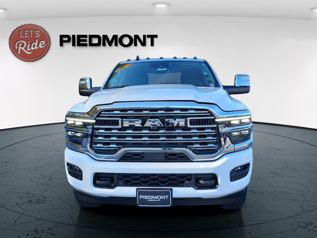 New 2026 Ram 2500 LIMITED LONGHORN CREW CAB 4X4 6'4 BOX Pickup