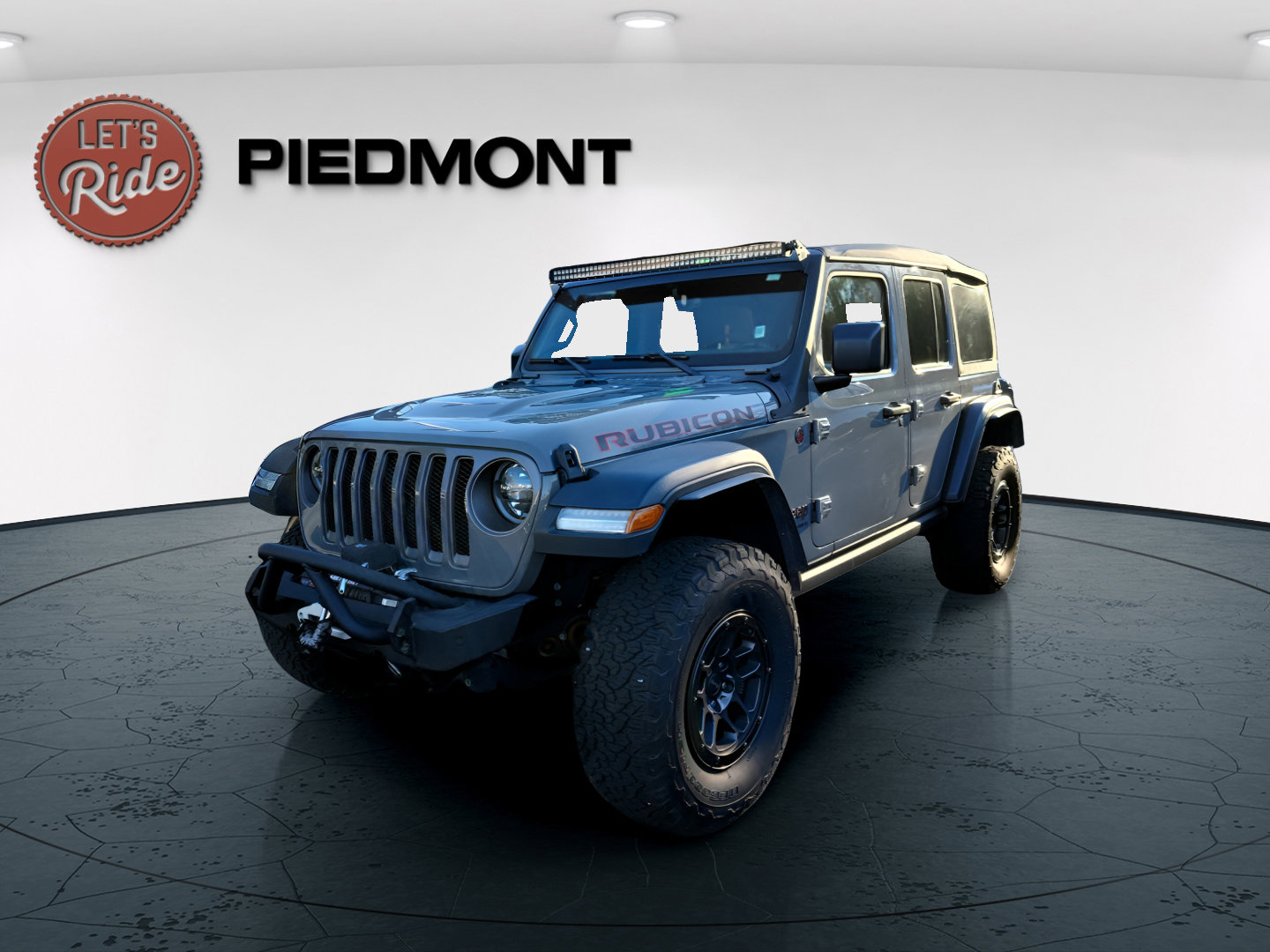 2023 Jeep Wrangler 4-Door Rubicon's photo