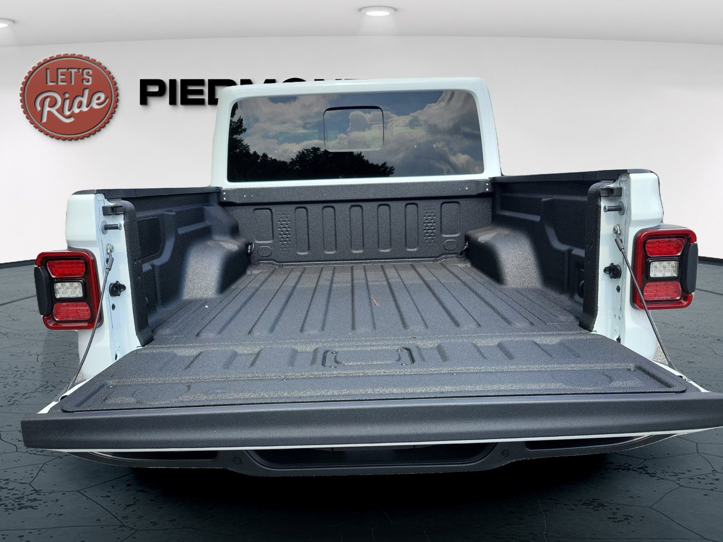 2025 Jeep Gladiator Sport S - Photo 29