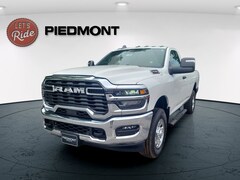 2026 Ram 2500 TRADESMAN REGULAR CAB 4X4 8' BOX Pickup