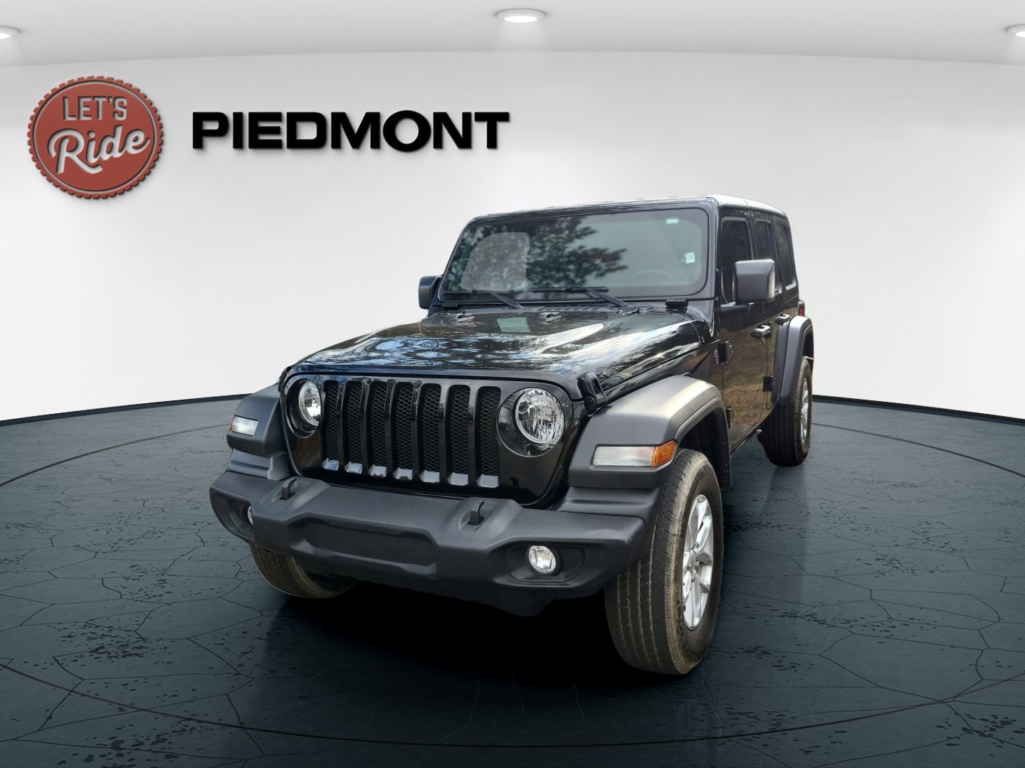 2023 Jeep Wrangler 4-Door Sport S's photo