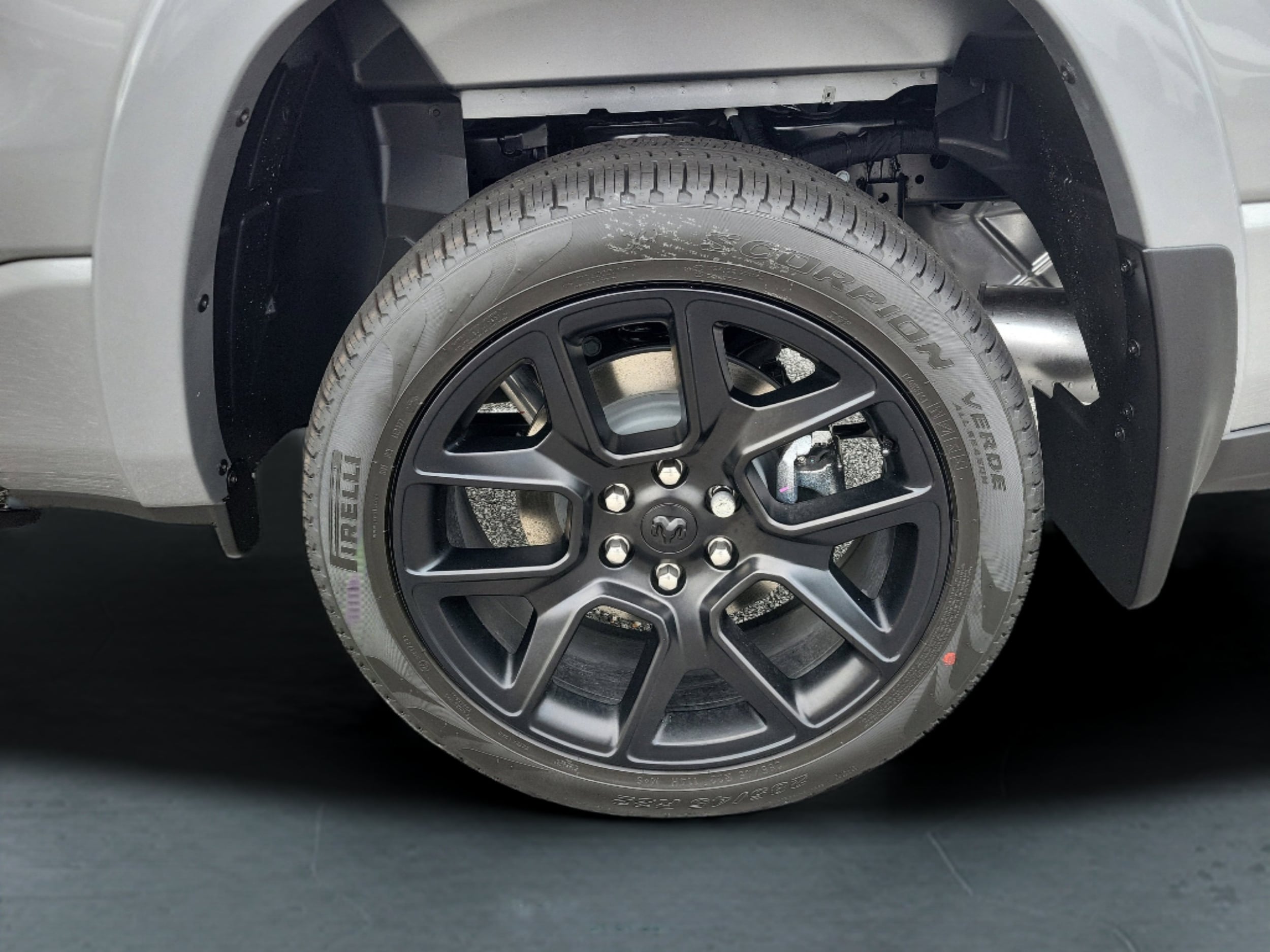 2026 RAM 1500 Laramie - Photo 8
