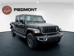 2024 Jeep Gladiator Sport S 4x4 Truck Crew Cab