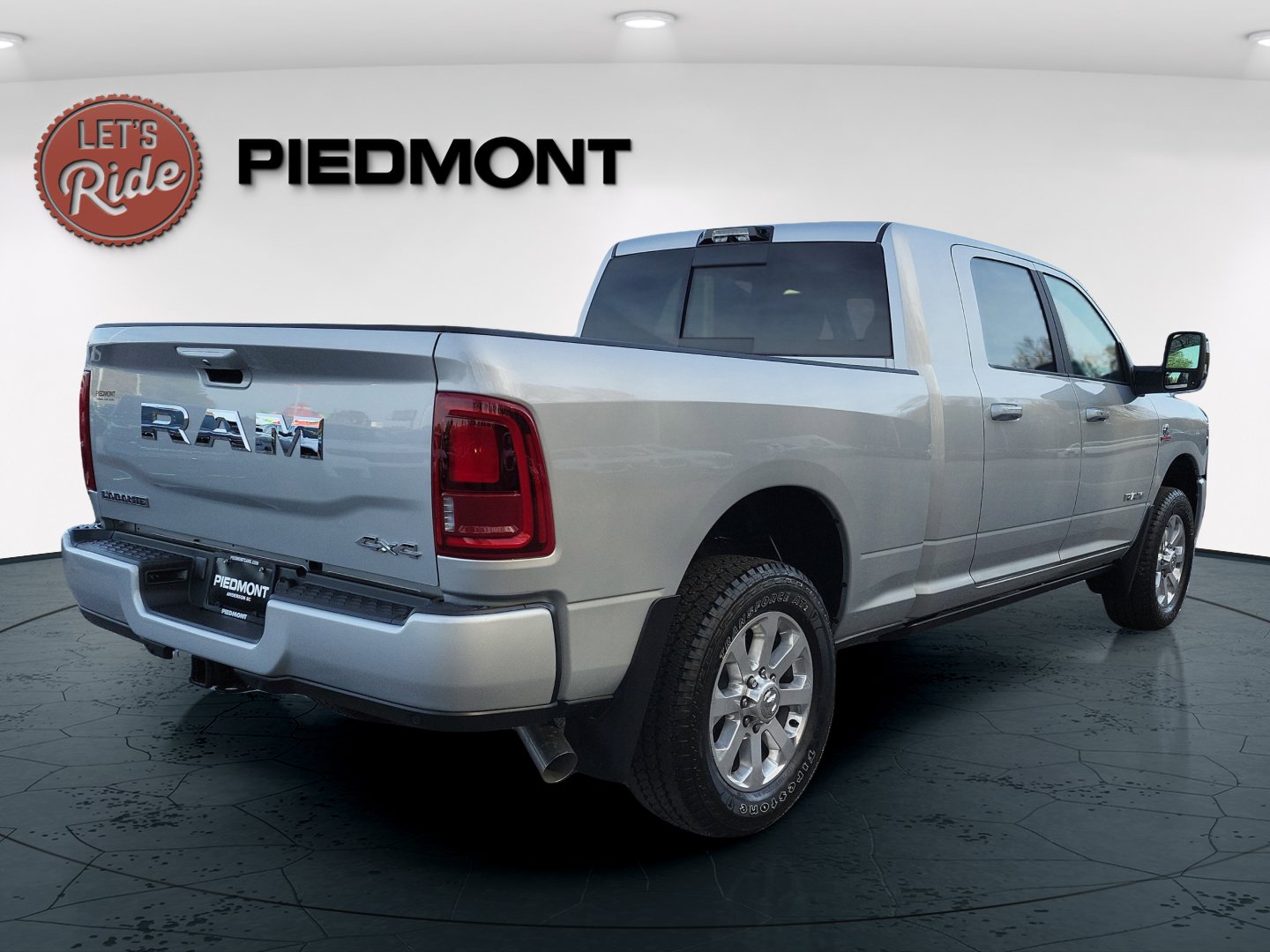 2026 RAM 2500 Laramie - Photo 6