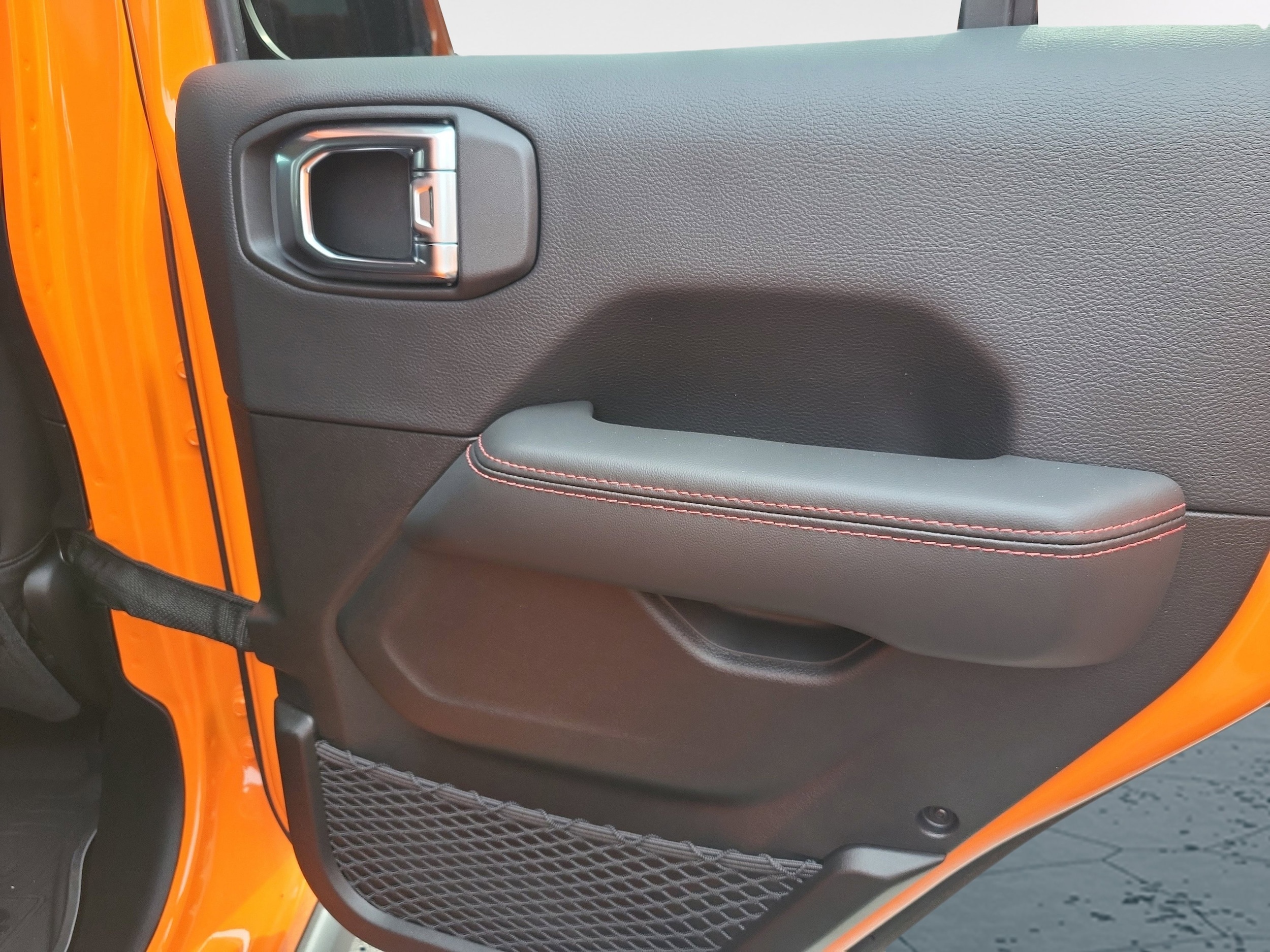 2025 Jeep Wrangler 4-Door Rubicon - Photo 18
