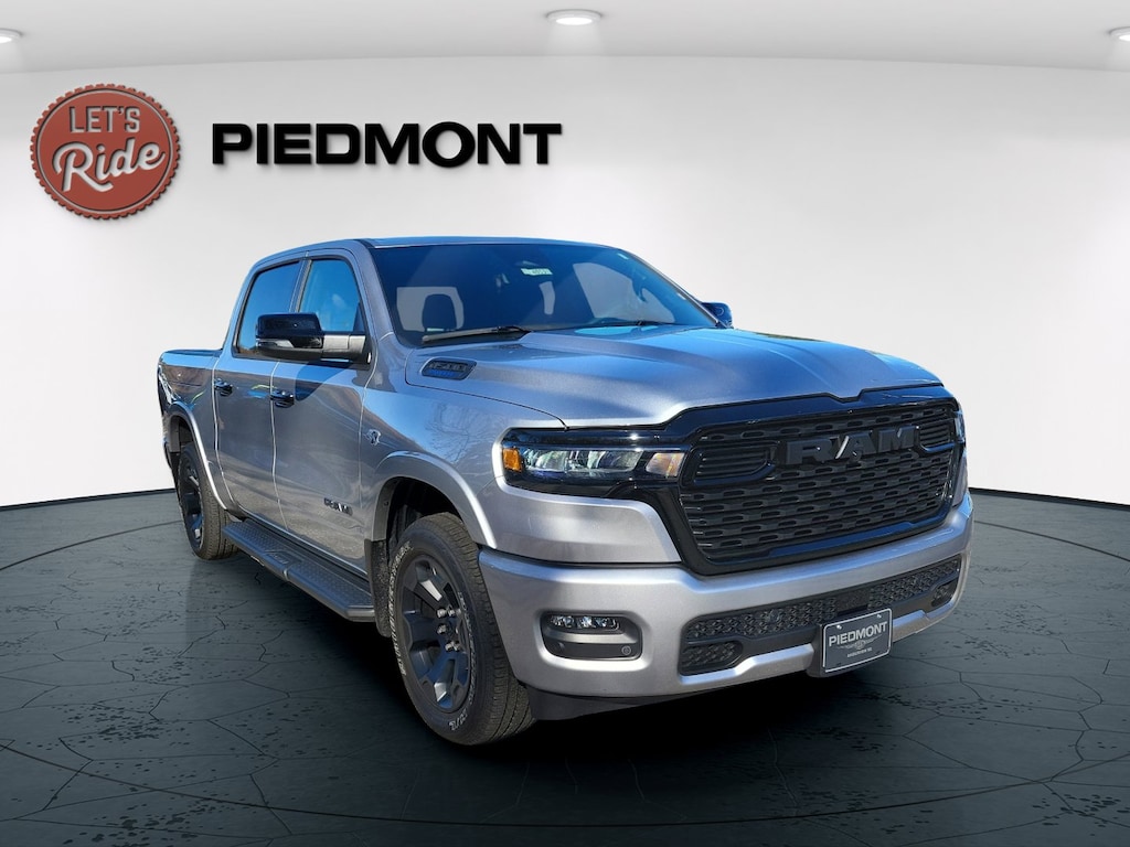New 2026 Ram 1500 BIG HORN CREW CAB 4X4 5'7 BOX Pickup
