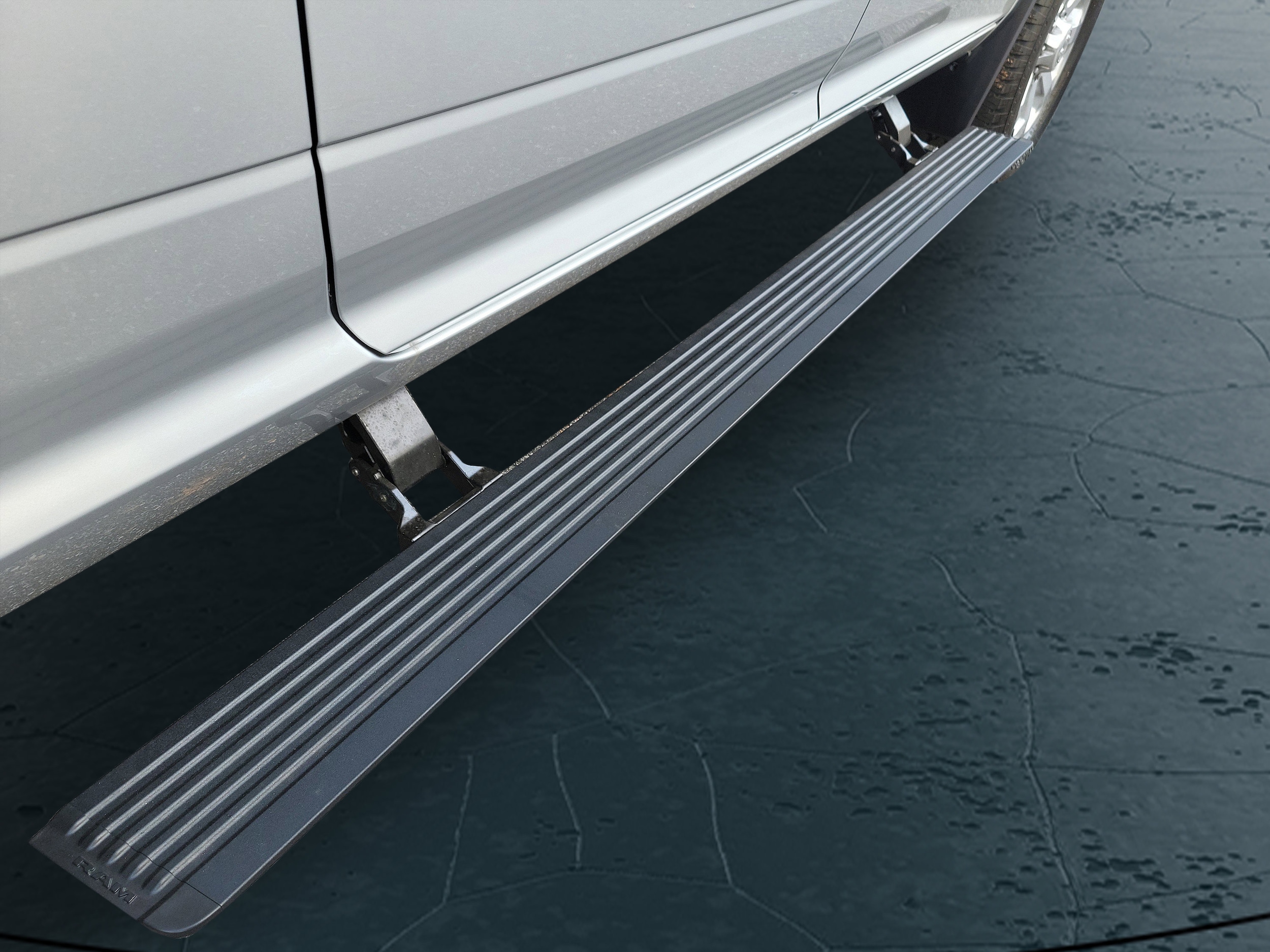 2026 RAM 2500 Laramie - Photo 13