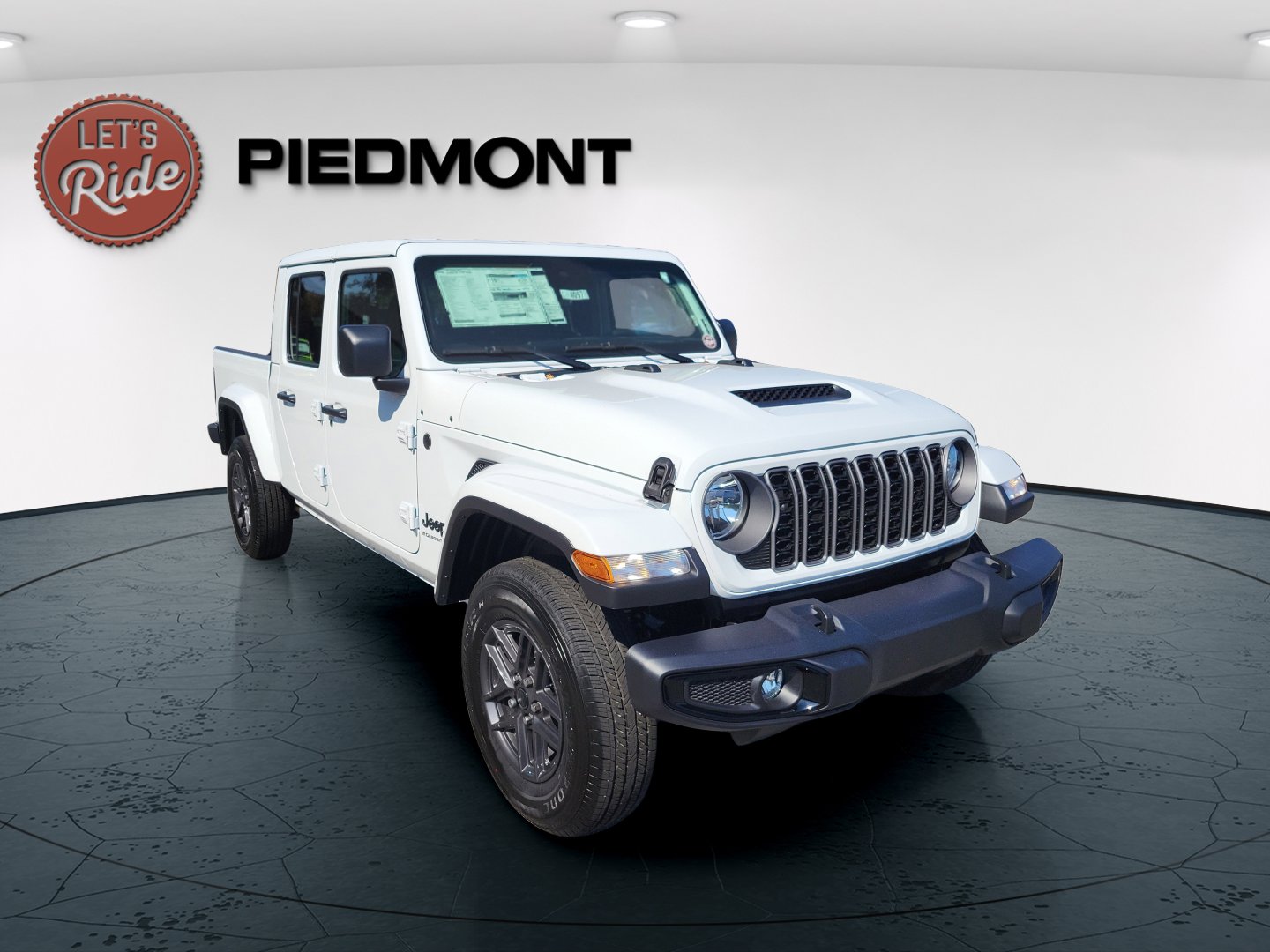 2025 Jeep Gladiator Sport S photo 3