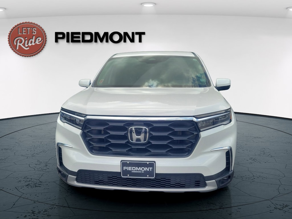 Used 2025 Honda Pilot EX-L AWD SUV